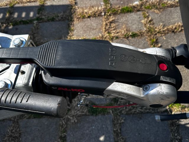 REMOLQUE PORTA COCHES BORO TRAILERS – 2.700 KG
