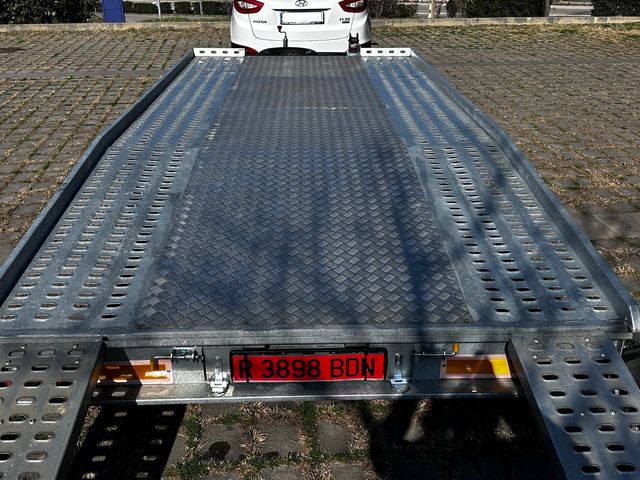 REMOLQUE PORTA COCHES BORO TRAILERS – 2.700 KG