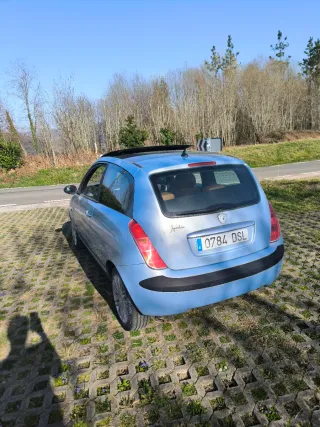 Lancia Ypsilon 2006