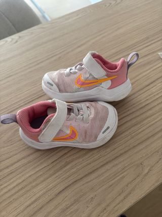Zapatillas Nike niña talla 19.5