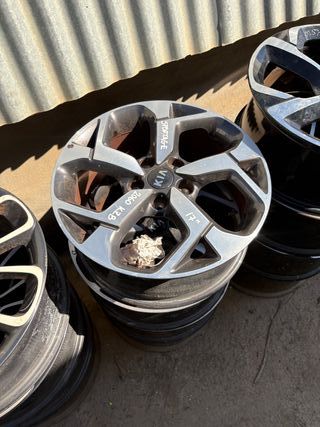 Llantas Kia Sportage 17