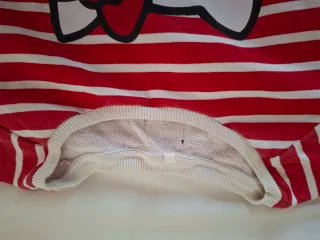 Jersey Hello Kitty Rayas Rojo Talla M