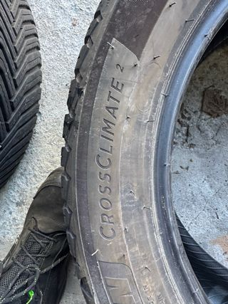 Neumáticos Michelin CrossClimate 2 235/50R18 101Y