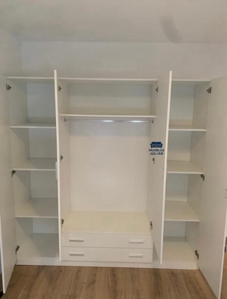 Armadi con 2, 3 e 4 ante in offerta