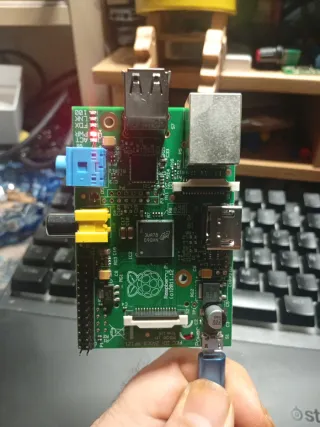 Lote Raspberry Pi 1 Modelo B (Caja)
