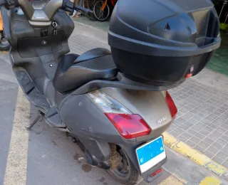 Aprilia Arrecife 250 para reparar