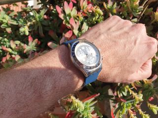Swatch Irony Chrono Fog out (YCS414)