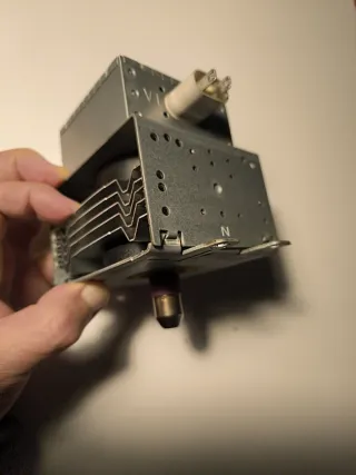 Magnetotermico Samsung OM75S(31) Microondas