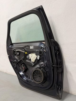 Puerta trasera izquierda Audi A6 Avant 2014-2018 4G9833051