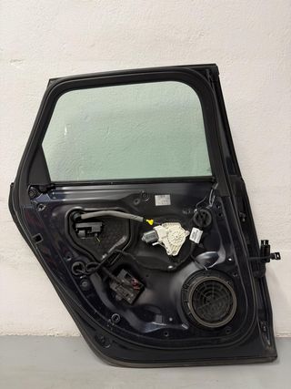 Puerta trasera izquierda Audi A6 Avant 2014-2018 4G9833051