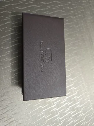 Reloj Daniel Wellington azul y rosa