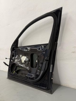 Puerta delantera derecha Audi A6 2014-2018 4G0831052