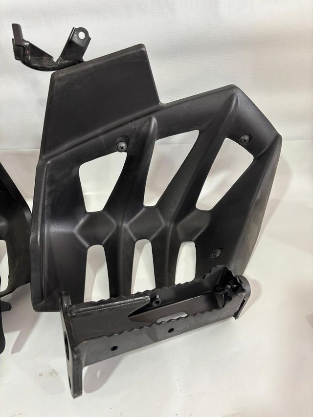 Taloneras Yamaha YFZ 450 Originales