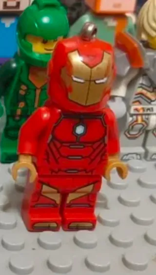 Llavero Lego Iron Man