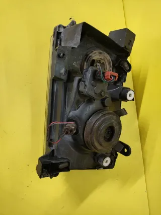 FARO DELANTERO DERECHO NISSAN TERRANO II