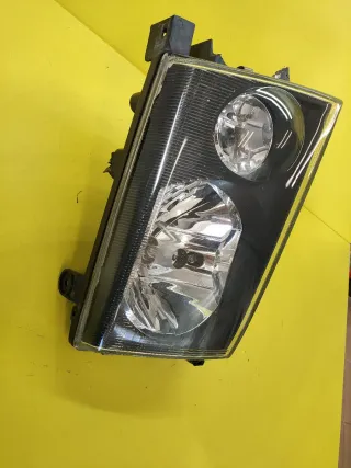 FARO DELANTERO DERECHO NISSAN TERRANO II