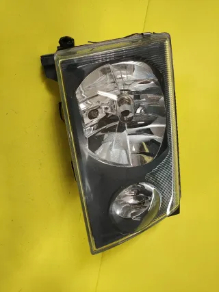 FARO DELANTERO DERECHO NISSAN TERRANO II