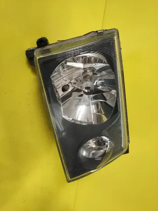 FARO DELANTERO DERECHO NISSAN TERRANO II