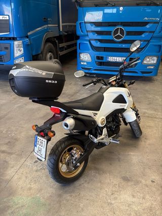 Honda MSX 125 Blanca y Dorada