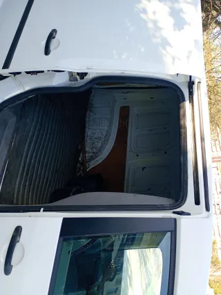 Volkswagen Caddy 2006