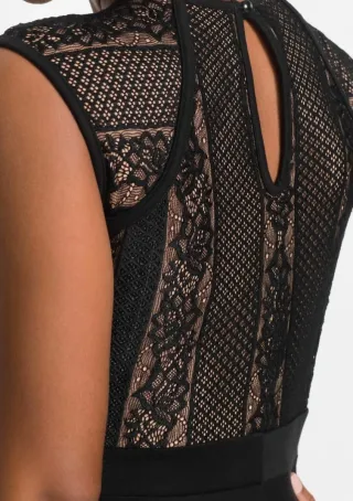 Vestido negro encaje