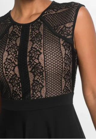 Vestido negro encaje