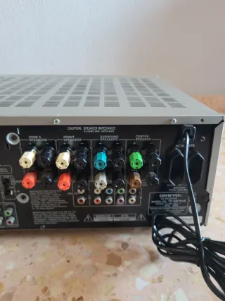 Amplificador Onkyo TX-SR701E