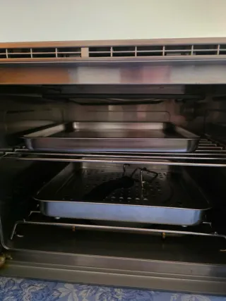 Horno 2000W Potencia - ¡Como Nuevo!