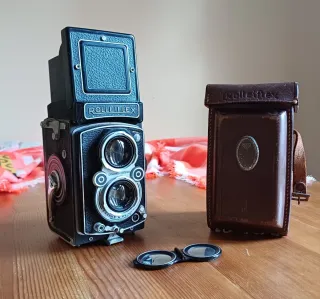 Cámara Analógica Rolleiflex de medio formato.