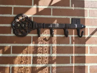 Perchero Llave Antigua hierro en Negro/Marrón