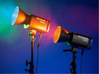 Focos LED Aputure Amaran 300c RGB 300W. NUEVOS