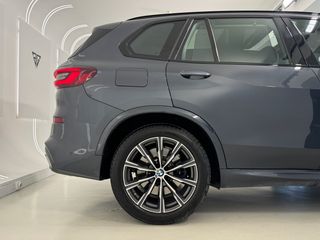 BMW X5 xDrive PAQUETE M 30dA 286CV!! NACIONAL.