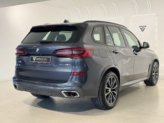 BMW X5 xDrive PAQUETE M 30dA 286CV!! NACIONAL.