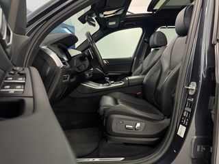 BMW X5 xDrive PAQUETE M 30dA 286CV!! NACIONAL.