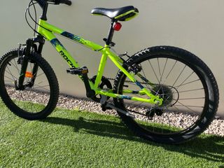 Bicicleta Rockrider ST500 20” con suspension delan