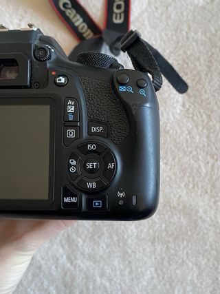 Pack Canon EOS 1300D + Objetivo