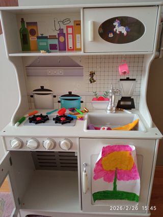 Cucina in legno per bambini