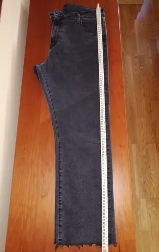 PANTALÓN VAQUERO CORTE RECTO MUJER