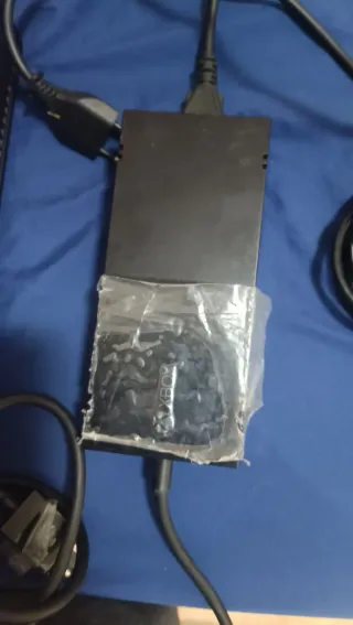 Xbox One + GTA 5 Premium Edition