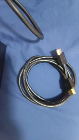 Xbox One + GTA 5 Premium Edition