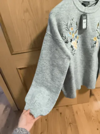 Jersey Primark gris manga abullonada