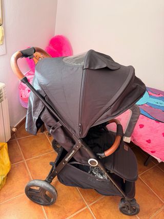 Silla de paseo Kinderkraft negra