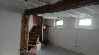 local semisótano céntrico