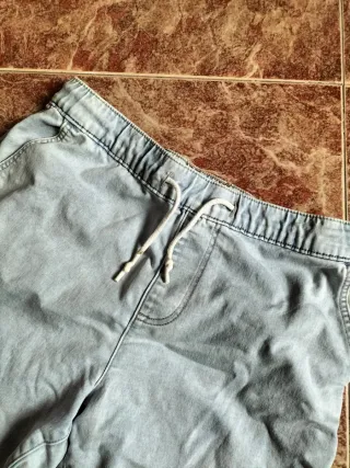 Bermuda vaquera azul