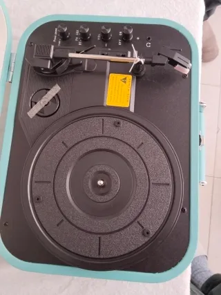 Tocadiscos Voksun Azul y Negro