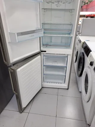 ◇Nevera marca bosch 2.centímetros combi◇