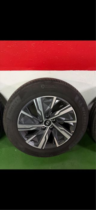 Llantas Hyundai Tucson con Neumáticos 215/65 R17