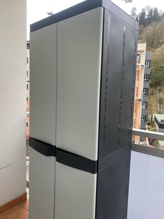 Armario Escobero PIU Leroy Merlin Gris