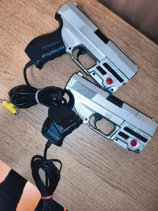 Pistolas Light Blaster PS1 PS2 Logic 3