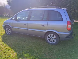 Opel Zafira 2004